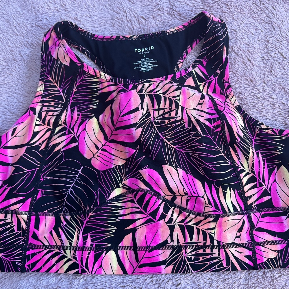 Torrid Active Sports Bra | Size 3 | Tropical Pink & Gold Leaf Print Racerback